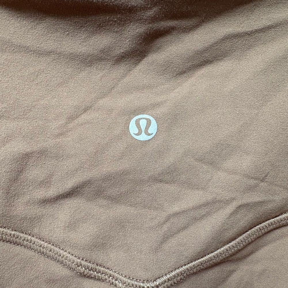 lululemon athletica Wide Leg Cropped Pants in Tan Size 6 - Picture 6 of 8